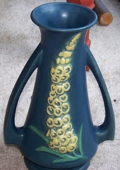 The Roseville Pottery Exchange - Laurel Hollow Park